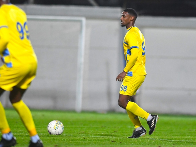 לקאו (אבי רביבו)